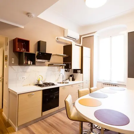 斯培西亚五渔村套房公寓